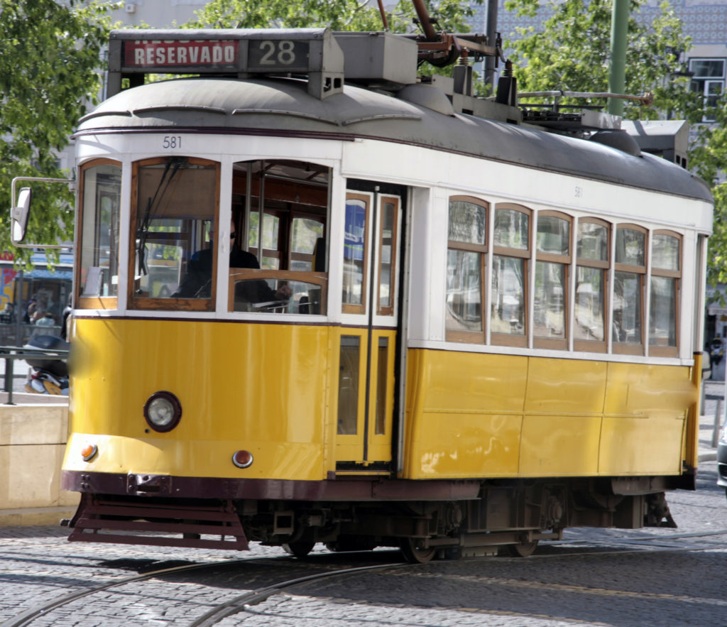 Tram 28