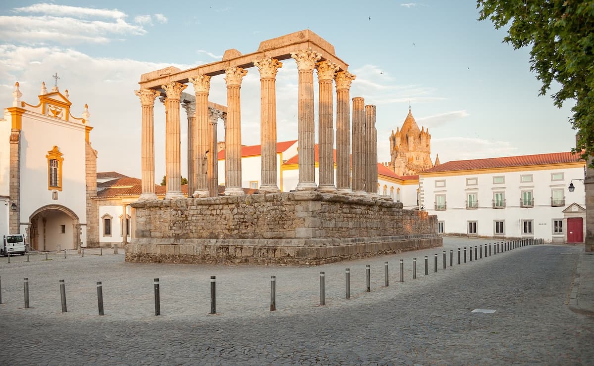 Full-Day Trip to Évora from Lisbon