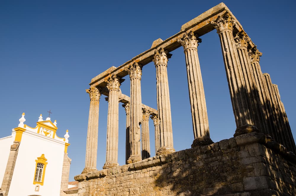 Free Tour of Évora